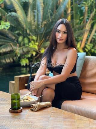 trans girl mstyra 0082666