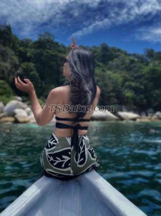 trans girl Nadeya 0408698 trans girl Nadeya 0408698