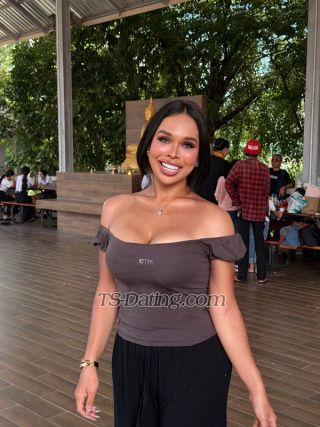 trans girl Nalinda 9773544 trans girl Nalinda 9773544