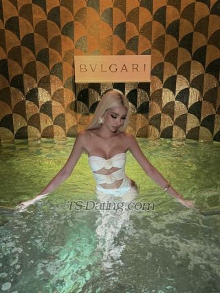 trans girl Nanapinky99 2187317