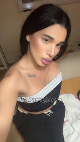 trans girl Naratrans girl 1815978