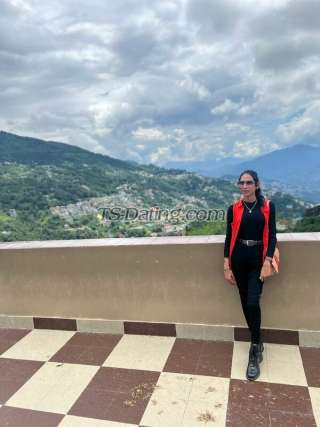 trans girl Nashasingh 2699133