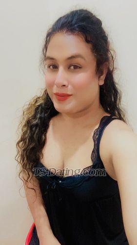 trans girl Nataashaa 5668035