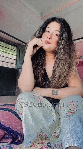 trans girl Nataashaa 6287695