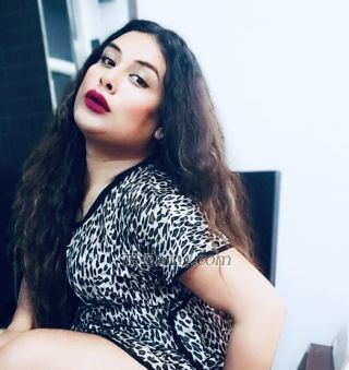trans girl Nataashaa 7715835