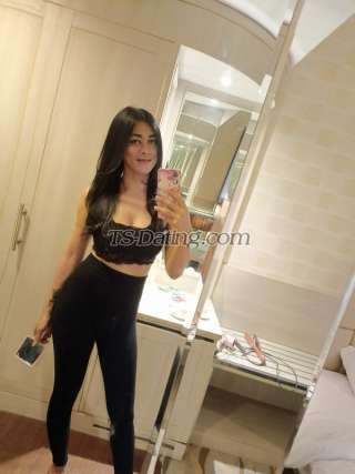 trans girl Nath07 1409194