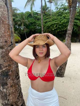 trans girl NaughtyLUNA 2800432