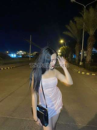 trans girl NaughtyMich20 2213147 trans girl NaughtyMich20 2213147