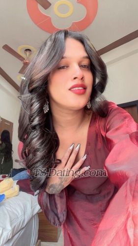 trans girl Nazzar 6439279