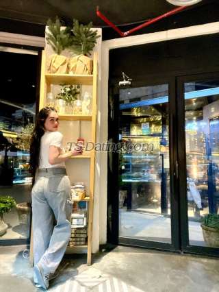 trans girl Nenebottom 0281163