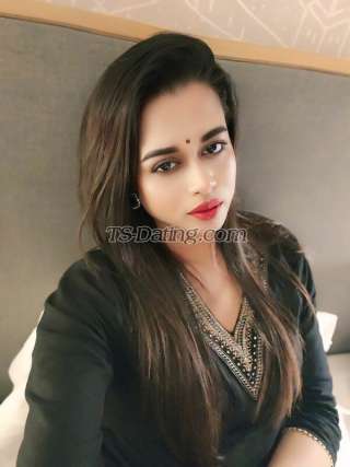 trans girl NiaLove 5908701 trans girl NiaLove 5908701