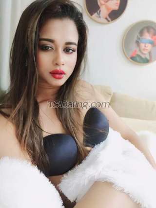trans girl NiaLove 8126500 trans girl NiaLove 8126500