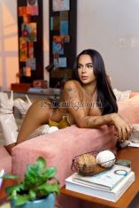 NicVinhedos Cannes Transex Hola, soy Nicolly, la mejor opción para una cita inolvidable! Soy fácil con los principiantes y muy cálida! Brasileña por unos días aquí en tu ciudad! Reserva tu encuentro conmigo ahora! Soy activa y pasiva, 19cm, pechos grandes y un culo grande!