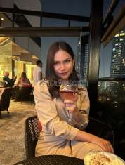 Nichapha Bangkok  Transex Cette touche chaleureuse qui fait battre votre cœur vous manque-t-elle…? 💋 Ce soir, je suis prêt à vous faire vivre une expérience que vous n'oublierez jamais ✨ N'attendez pas… envoyez-moi un message maintenant et je vous traiterai comme l'homme le plus spécial du monde ❤️ Ce soir… es-tu prêt pour moi ? 💋✨ Si je vous intéresse, rencontrons-nous Ligne : smsuyeong