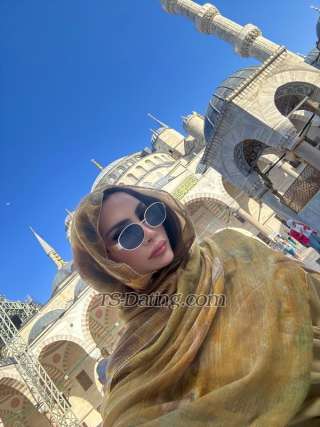 trans girl Nicolebarajas 1936694 trans girl Nicolebarajas 1936694