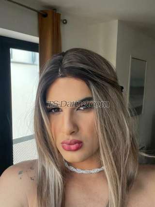 trans girl Nicolleblond 7660413 trans girl Nicolleblond 7660413