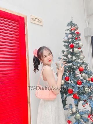 trans girl Nidli 6258093