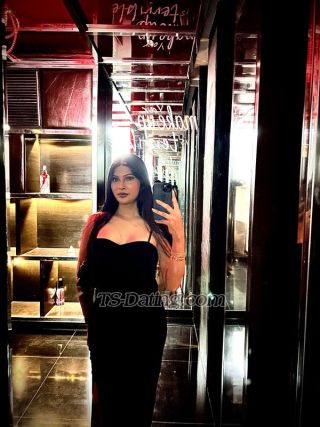 trans girl Niharikaa 5698502