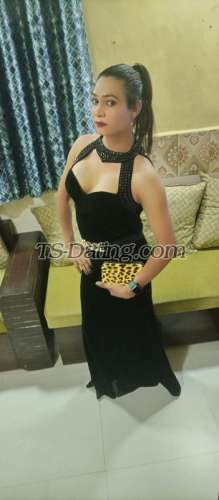 trans girl Nikkiarora 4213446