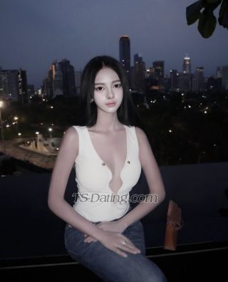 trans girl Nikyhari 2058365 trans girl Nikyhari 2058365