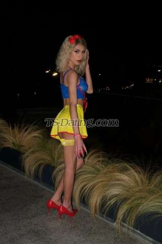 trans girl NinaBitth 5420191 trans girl NinaBitth 5420191