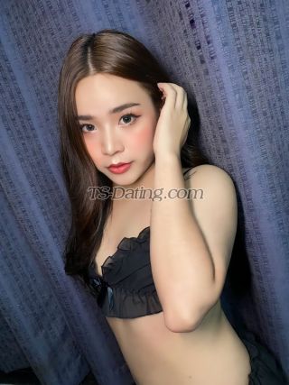 trans girl Ningning 7952164