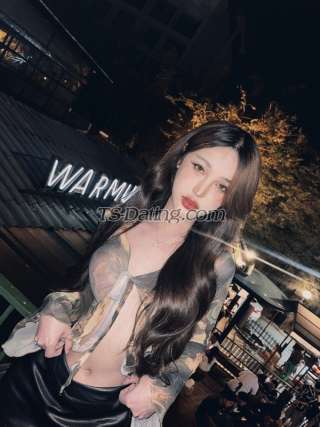 trans girl Niranira 6489205