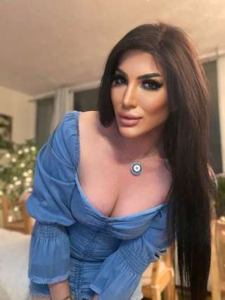 trans girl Nisren 1500194