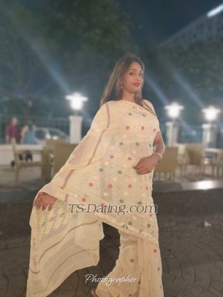 trans girl Nisss 8284057