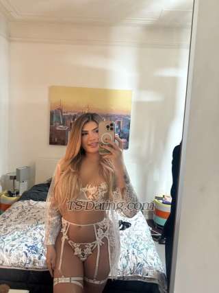 trans girl nicolearante 0049142