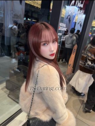 trans girl ninaelenzano 6718647