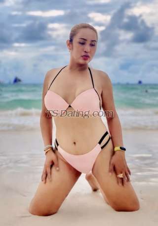 trans girl OnTopErich 6675379