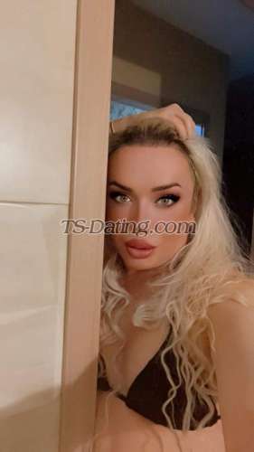 trans girl 550008302 8896694