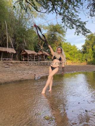 trans girl PIZZALadyboy 3750105 trans girl PIZZALadyboy 3750105