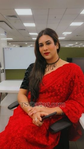 trans girl Pearly90 6323080 trans girl Pearly90 6323080