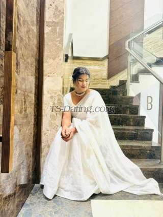 trans girl Phonicsqueen 5658681 trans girl Phonicsqueen 5658681