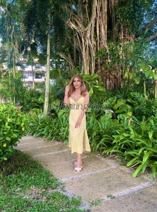 trans girl PiaZadora 0914825