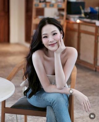 Pimlalyn 2764554 Pimlalyn 2764554