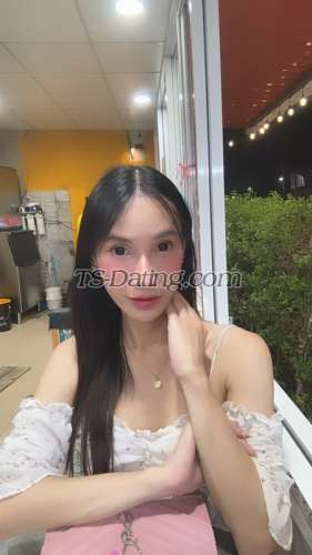 trans girl PoohLadyboyTS 5110475