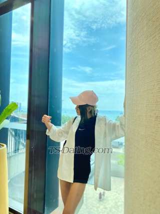 trans girl Pranatcha 0161710 trans girl Pranatcha 0161710