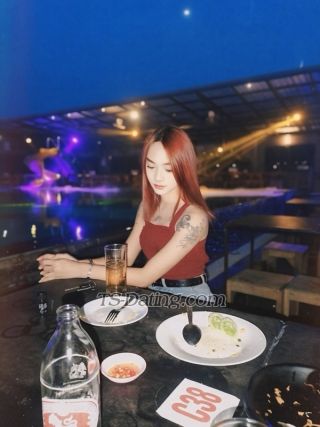 trans girl Pranatcha 6499327