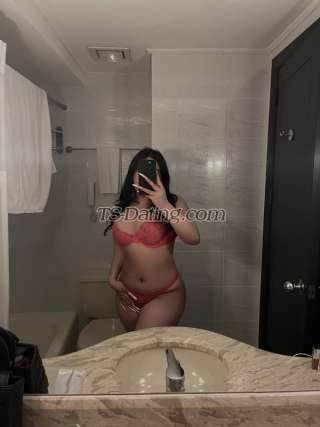 trans girl Prataparson 2734444