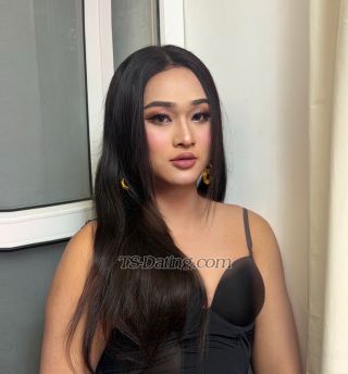 trans girl Preetymax 5915494