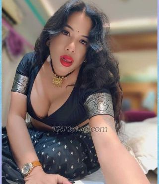 trans girl Prithaani 7653071