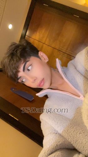 trans girl parvin 7390013