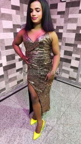 trans girl piyaroy 7493672