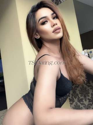 trans girl QishAdrianna 5122869