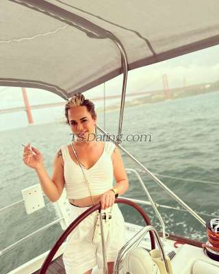 trans girl QueenChloe 4455201 trans girl QueenChloe 4455201