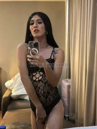 Shemale QueenDresser 5780895 Shemale QueenDresser 5780895