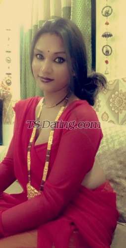 trans girl QueenSarah 1902179